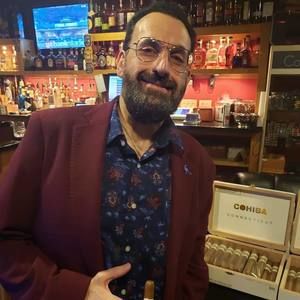 Meet your Posher, Rami